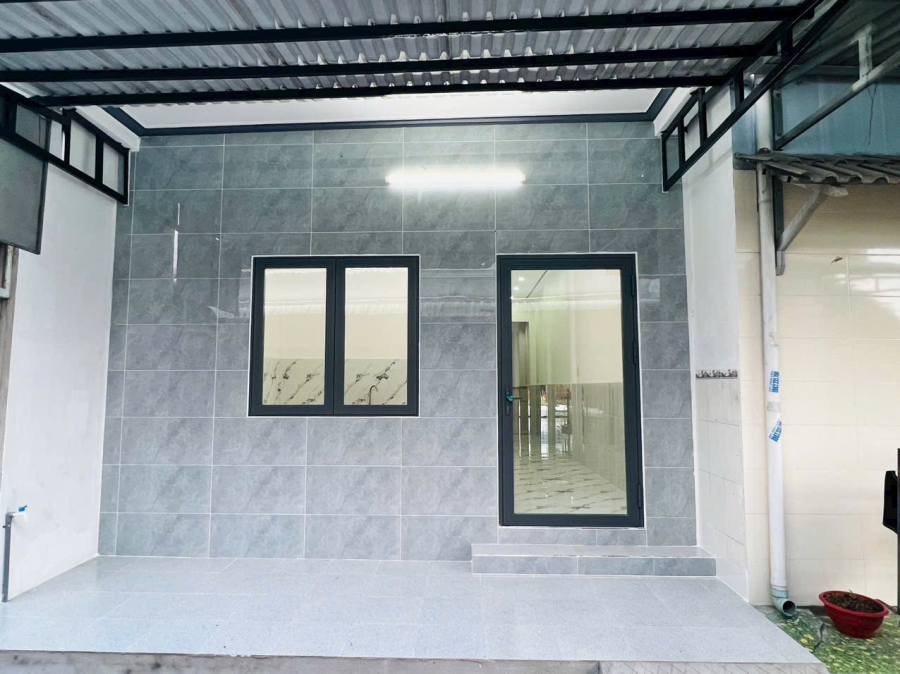 Nhà ngay trung tâm thương mại Phong Điền - Cần Thơ